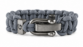 Imperative Classic D-shackle paracord armband in Smoke Grey