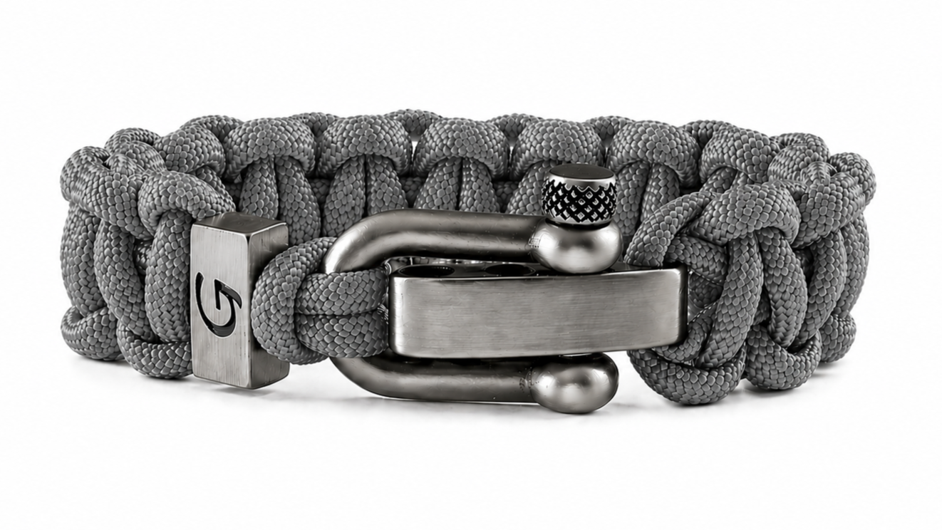 Imperative Classic D-shackle paracord armband in Steel Grey