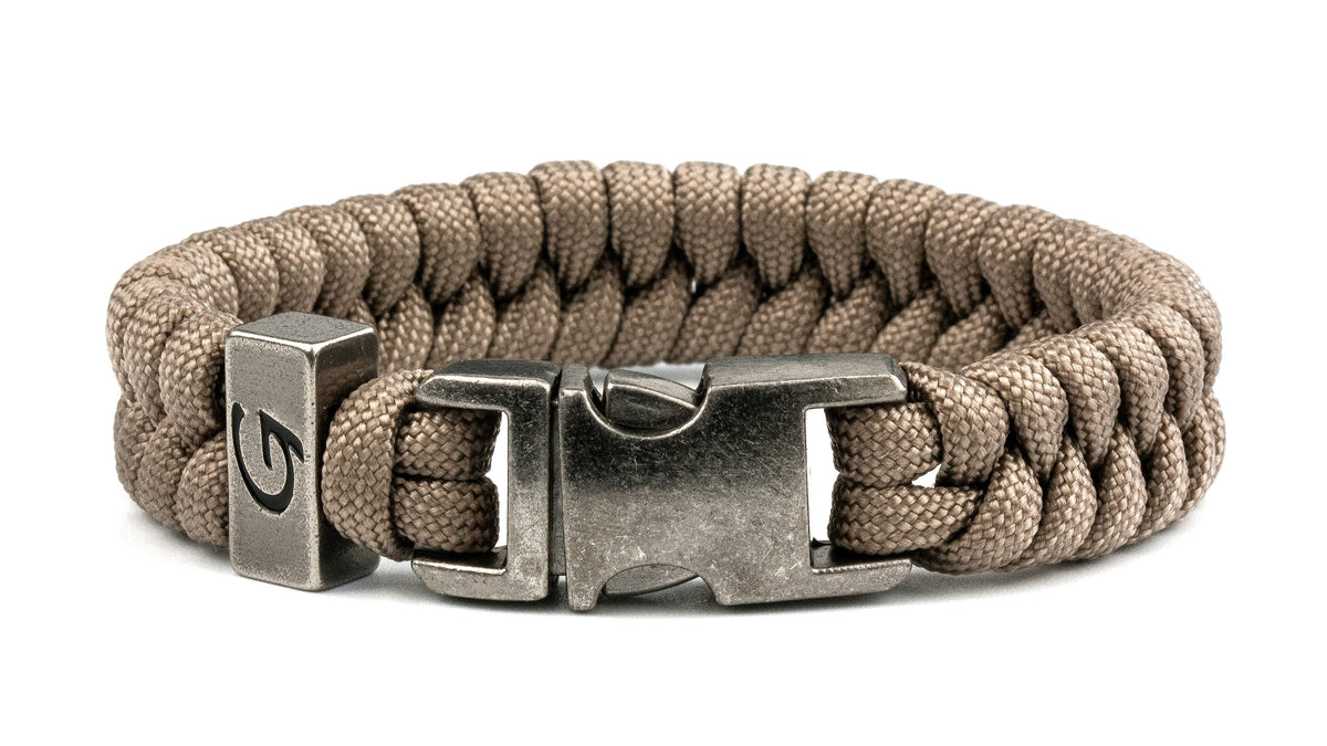 Elegance Classic Buckle paracord armband in Tan